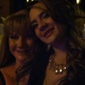 Meet your Posher, Jeanne